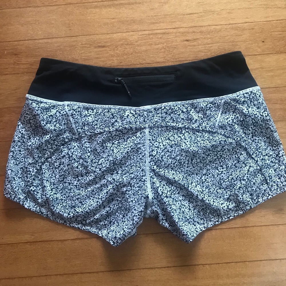 Lululemon Run Times Short 6
